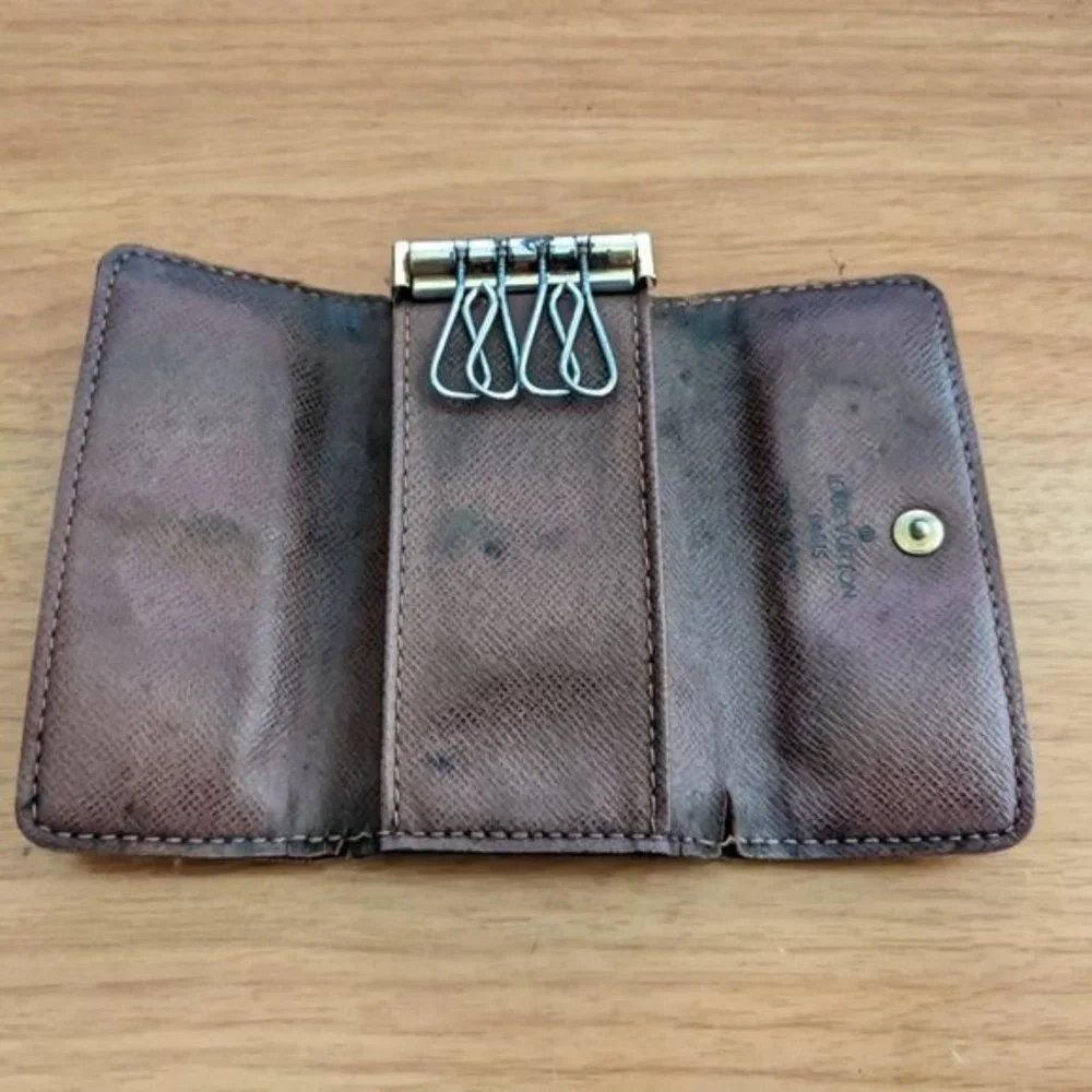 Louis Vuitton Monogram Key Holder/Wallet #1286💥PRICE DROP💥